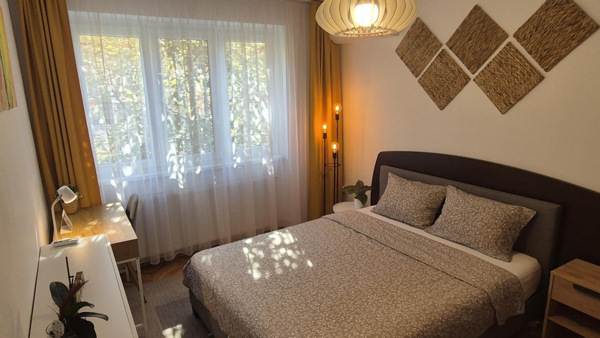 Tusmorez Central Apartment Targu Mures Exterior photo
